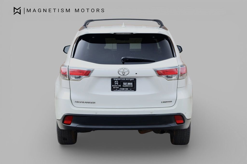 Used 2015 Toyota Highlander Limited image 8