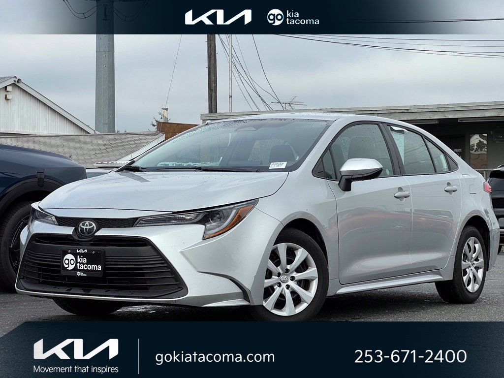 Used 2025 Toyota Corolla LE