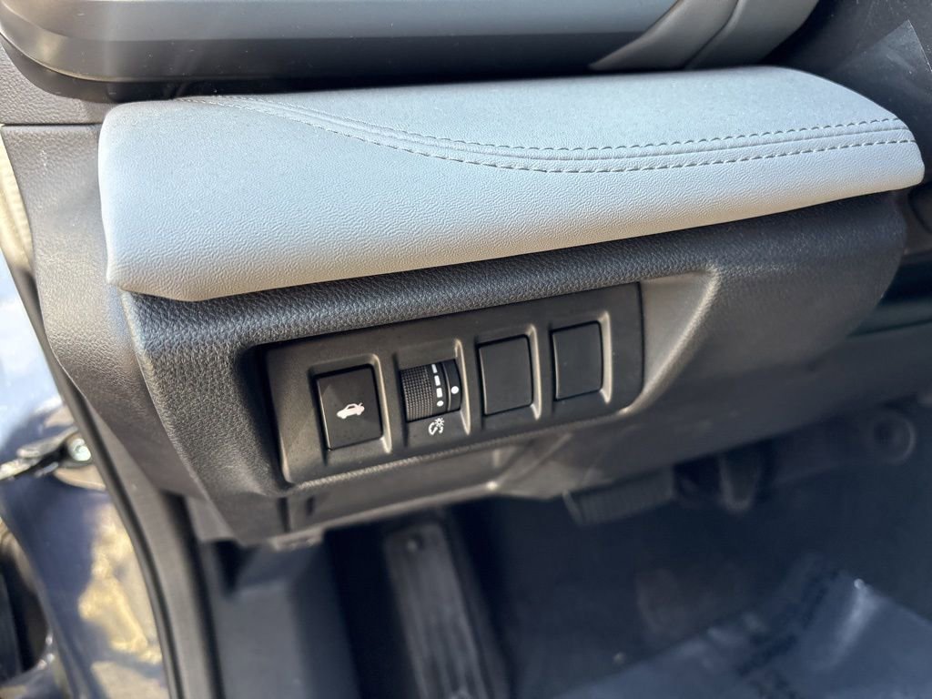 Certified 2023 Subaru Legacy Limited image 20