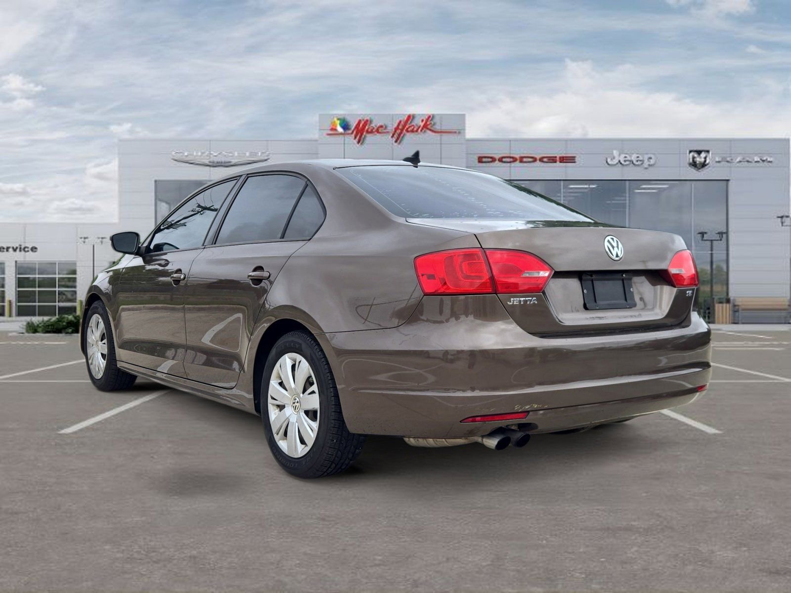 Used 2014 Volkswagen Jetta SE FWD image 3