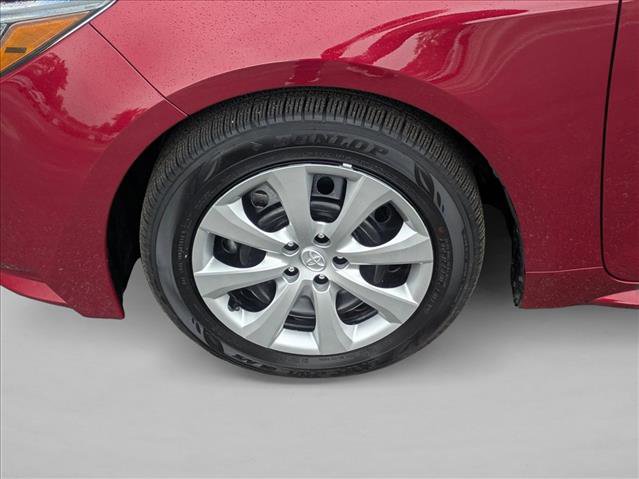 Used 2025 Toyota Corolla LE image 21
