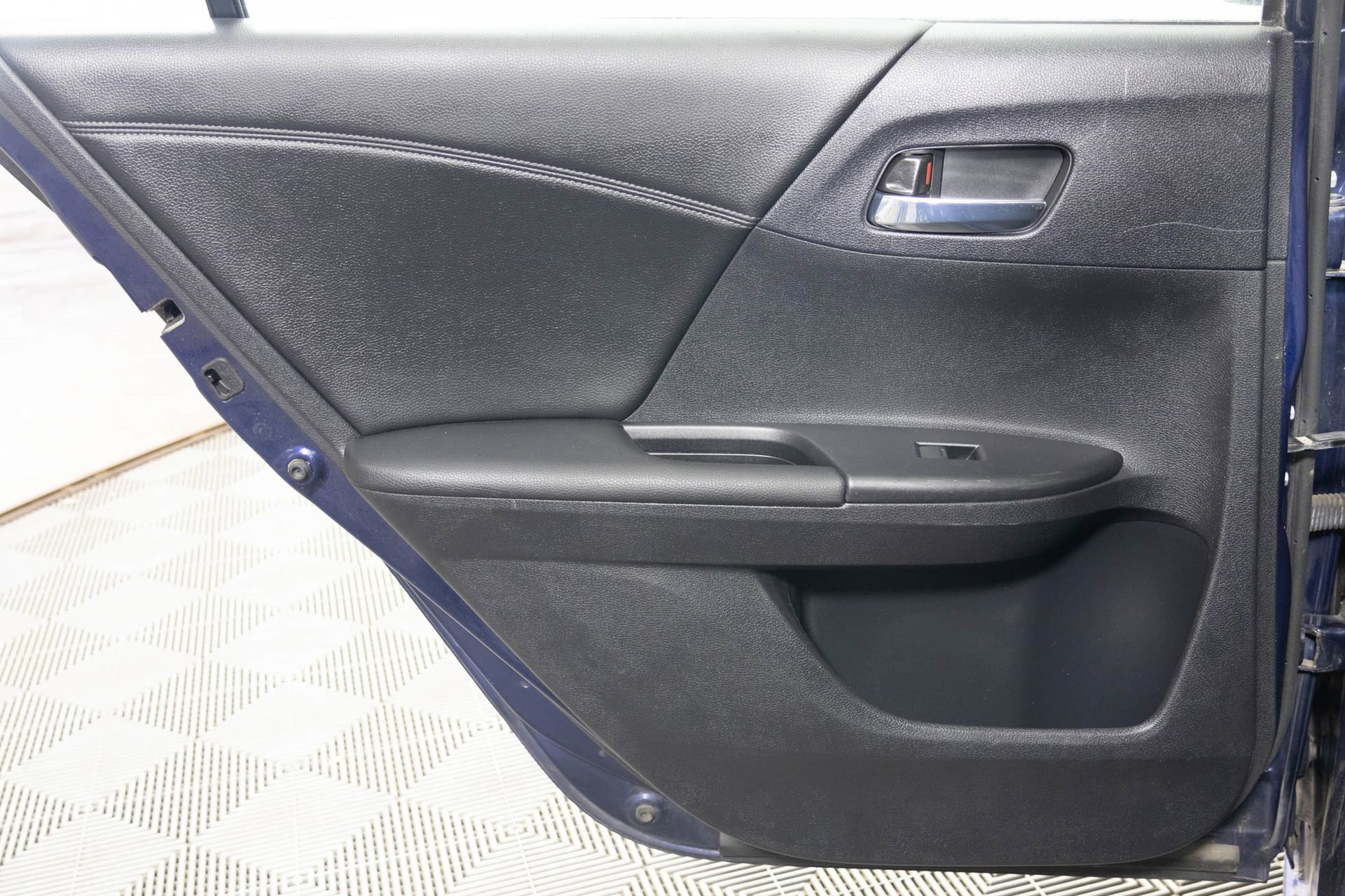 Used 2015 Honda Accord Sport image 37