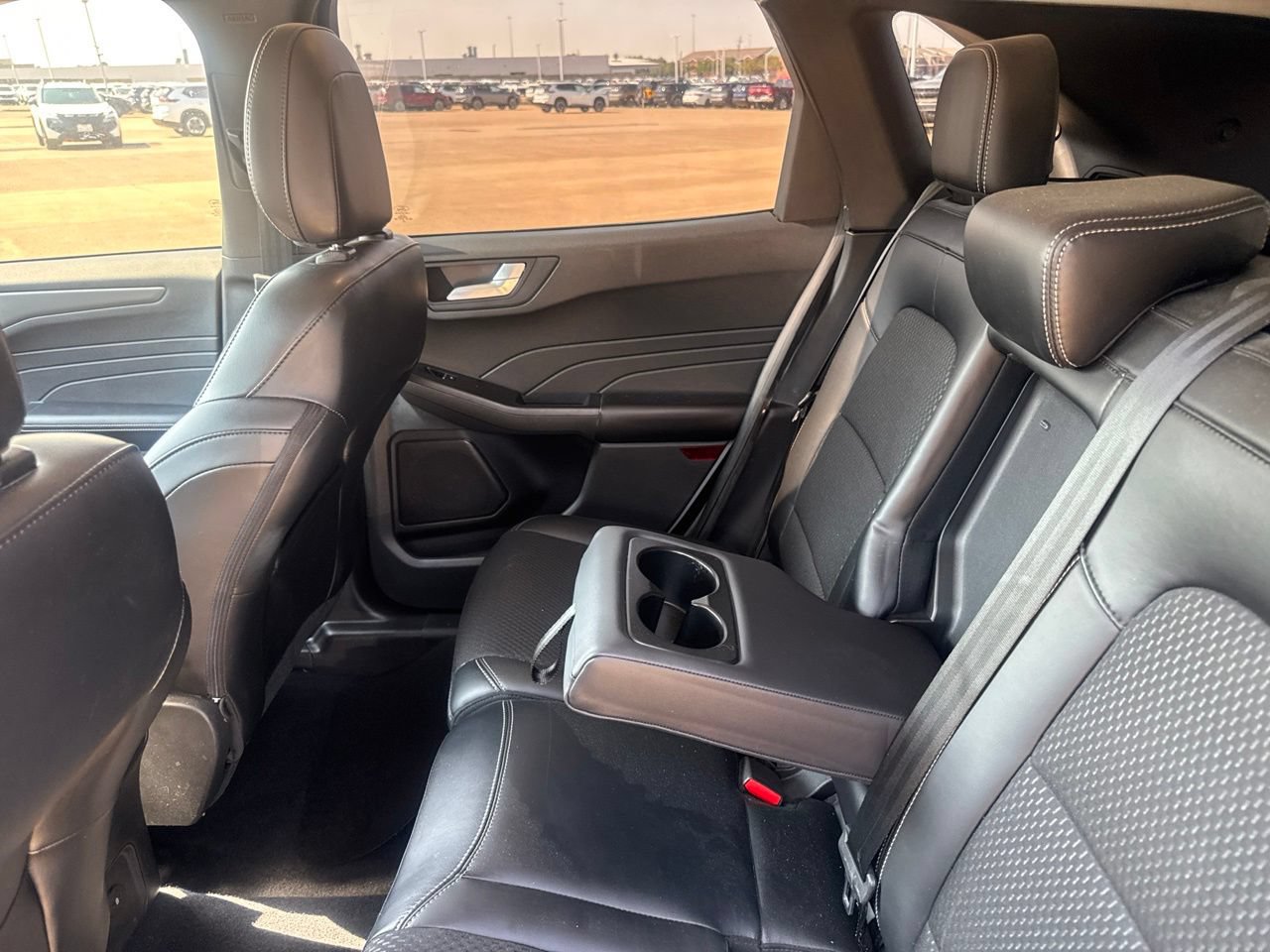 Used 2023 Ford Escape SE FWD image 36