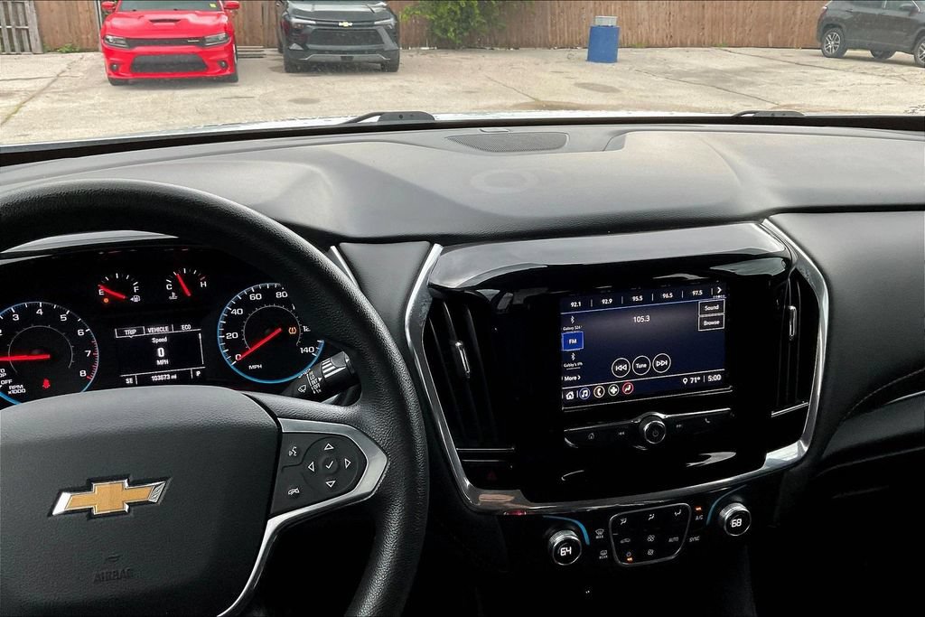 Used 2020 Chevrolet Traverse LS FWD image 13