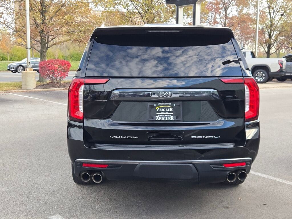 Used 2023 GMC Yukon XL Denali Ultimate image 17