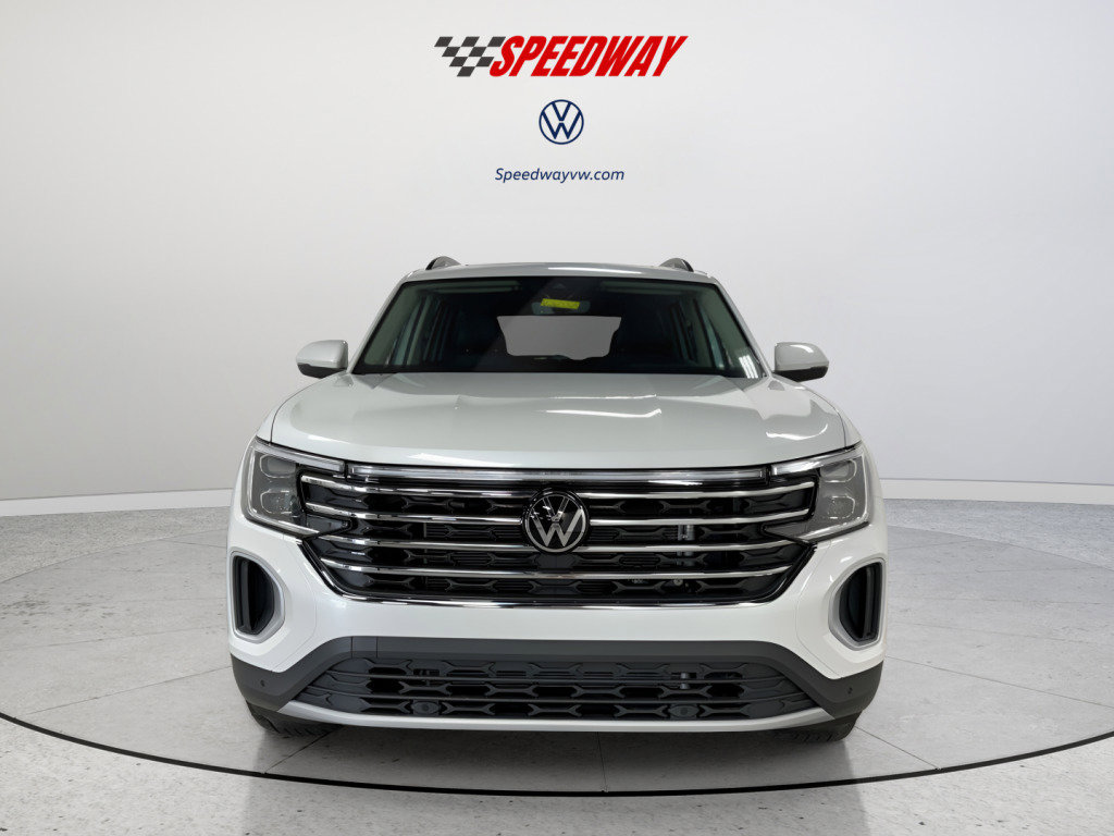 New 2026 Volkswagen Atlas SE FWD image 2