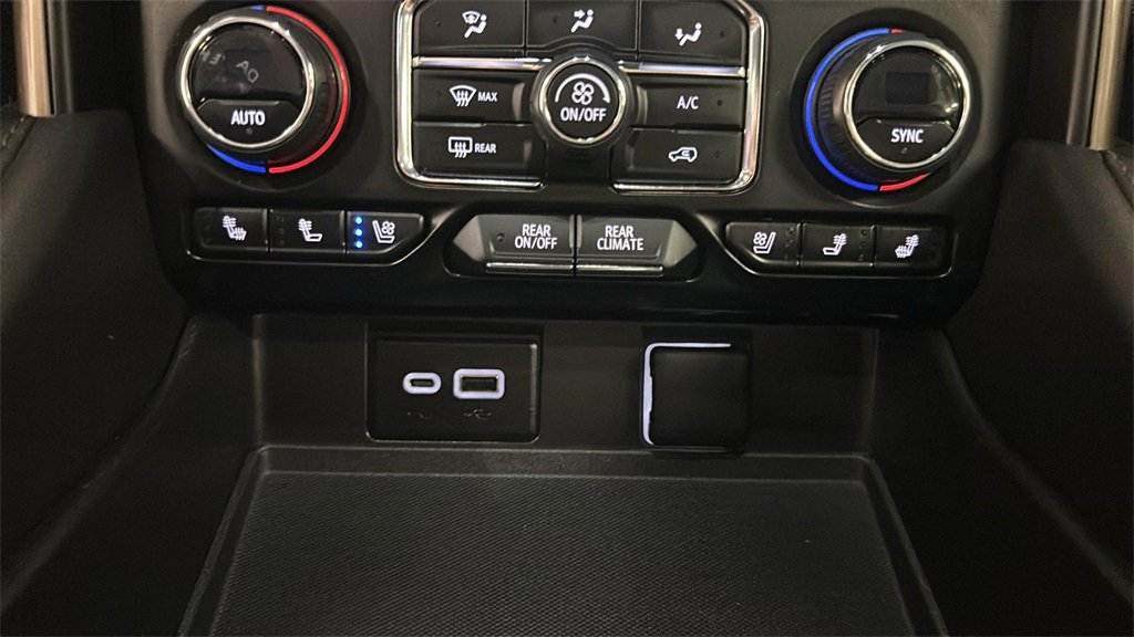 Used 2023 Chevrolet Tahoe High Country image 20