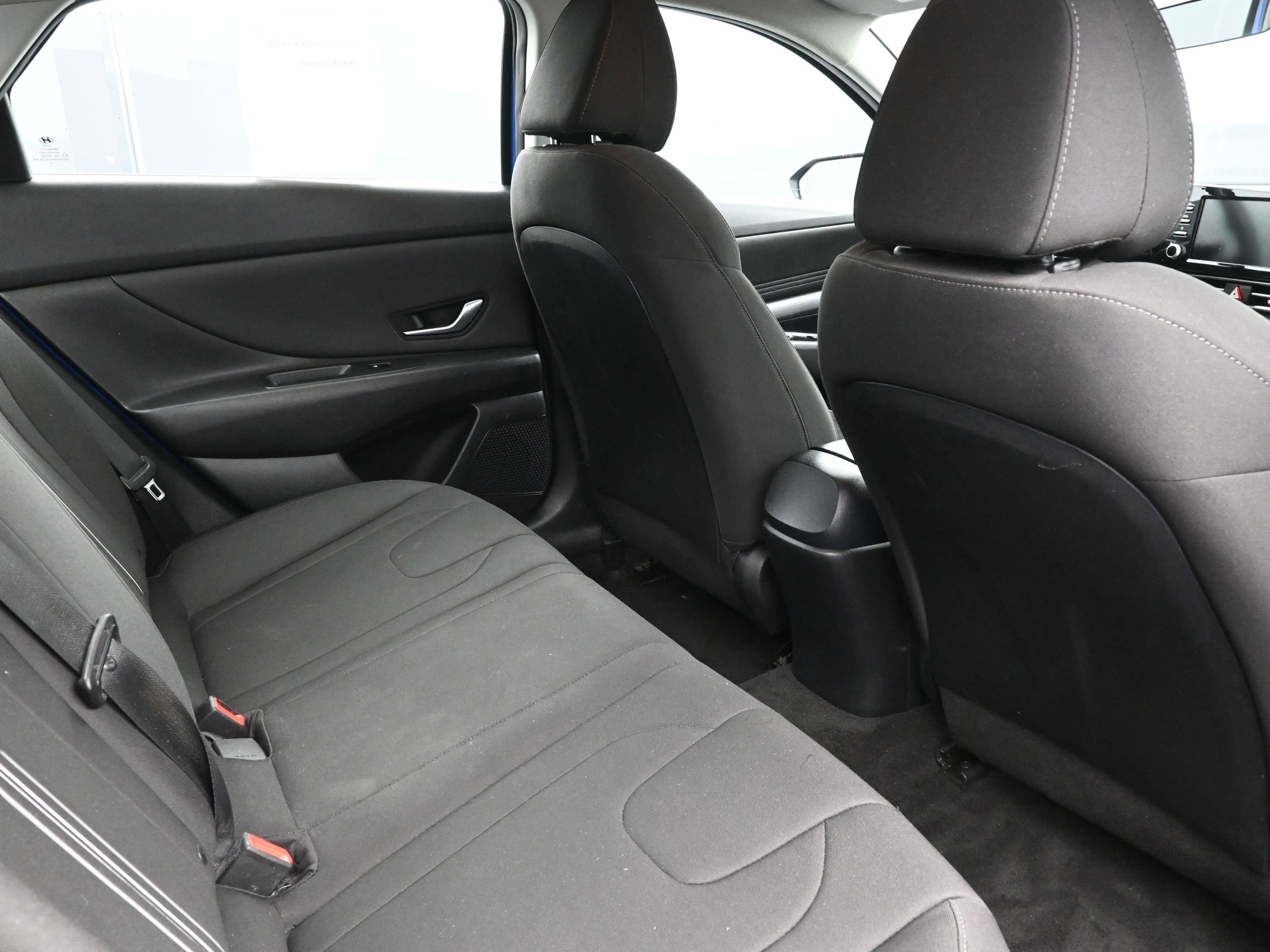 Certified 2022 Hyundai Elantra SEL w/ Convenience Package image 23