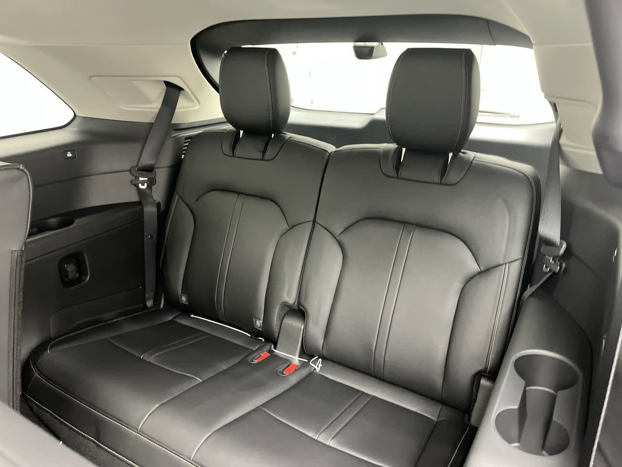 New 2026 MAZDA CX-90 Plug-In Hybrid w/Premium Sport AWD/4WD image 14