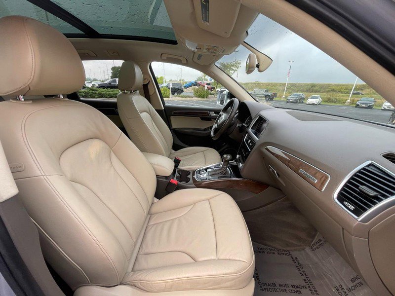 Used 2016 Audi Q5 2.0T Premium Plus w/ Technology Package image 11