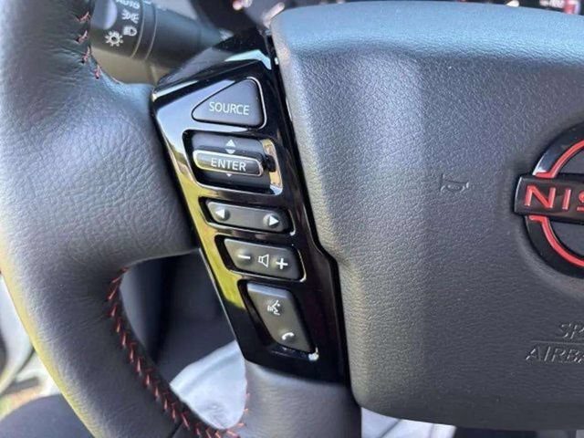 Used 2025 Nissan Frontier PRO-4X w/ Pro Premium Package AWD/4WD image 18