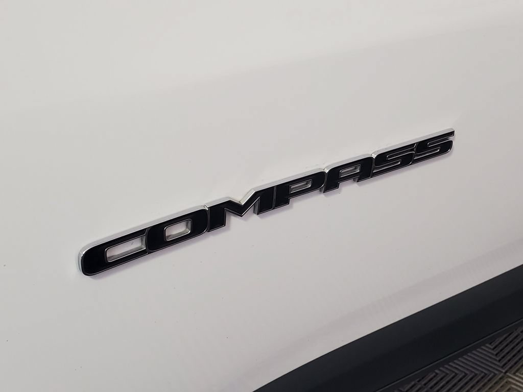 Used 2023 Jeep Compass Limited AWD/4WD image 29