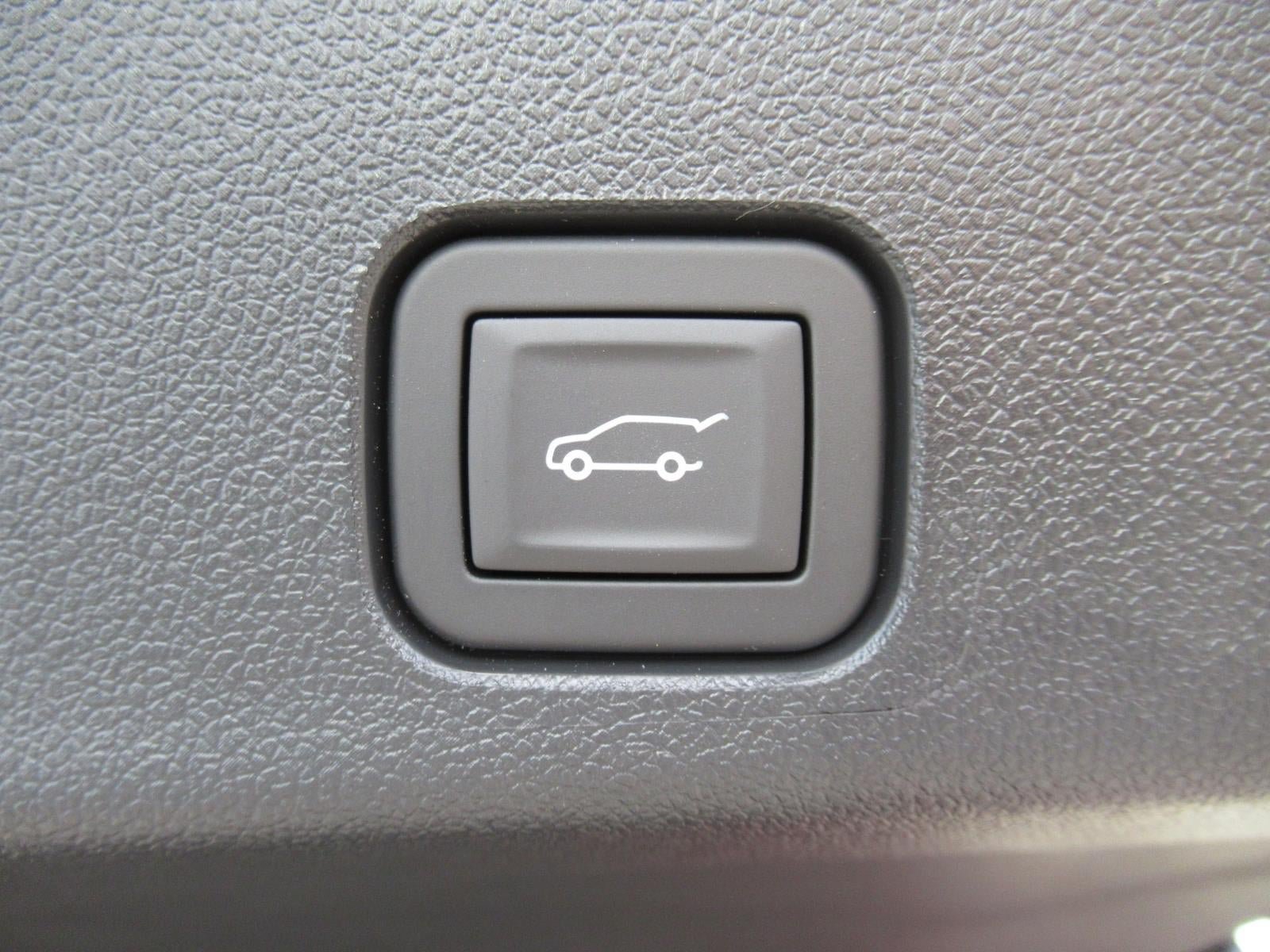 New 2027 Chevrolet Traverse Z71 w/ Enhanced Driving Package AWD/4WD image 37