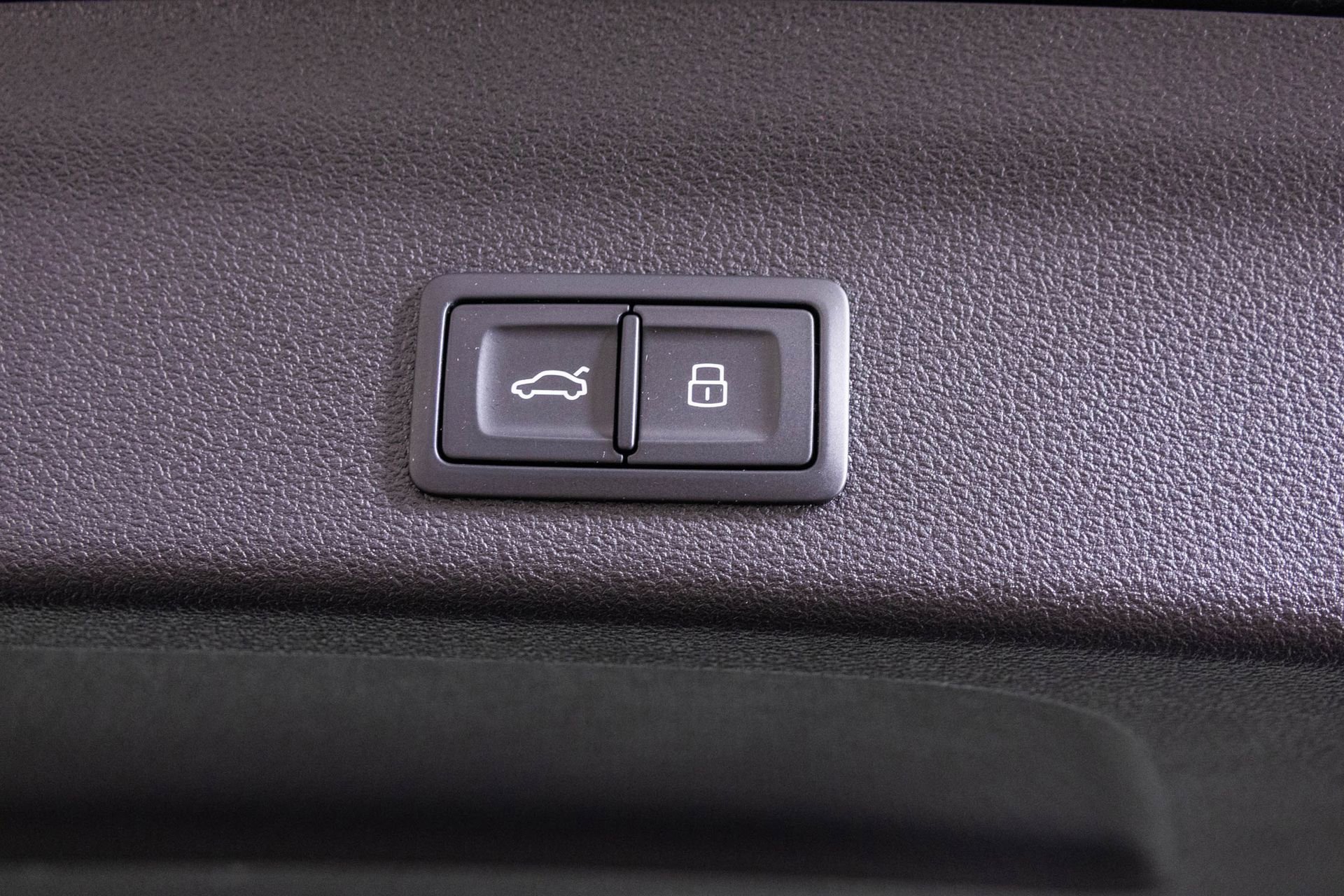 Used 2024 Audi RS 6 performance image 38