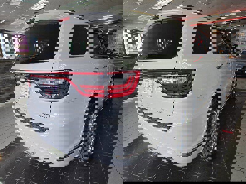 Used 2017 Dodge Durango Citadel w/ Technology Group image 4