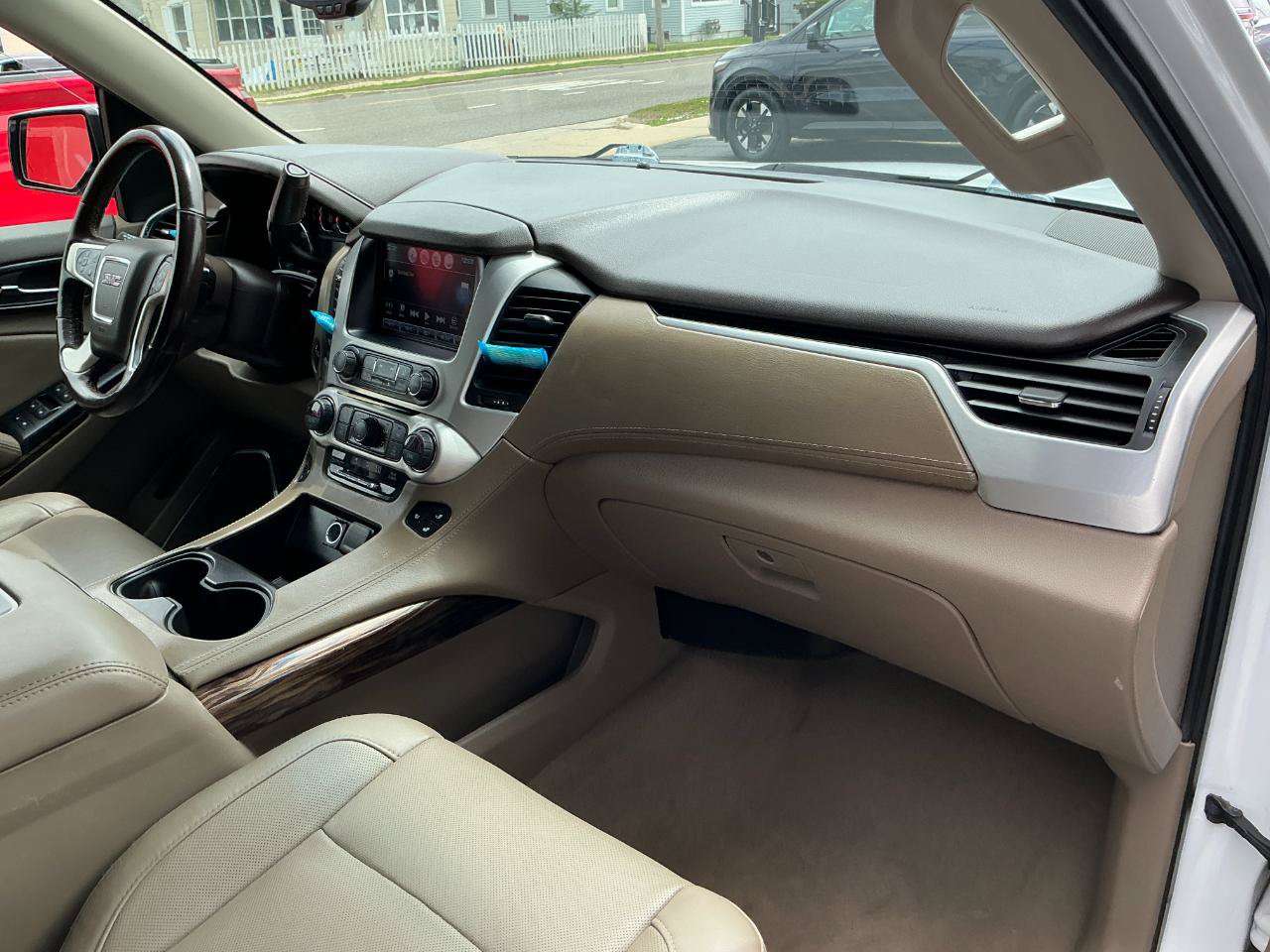 Used 2019 GMC Yukon XL SLT AWD/4WD image 27