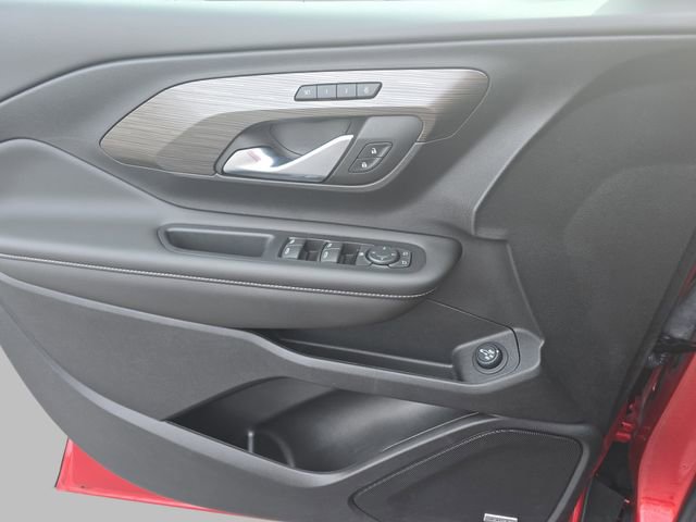 Certified 2023 GMC Terrain SLT w/ Infotainment Package II image 30