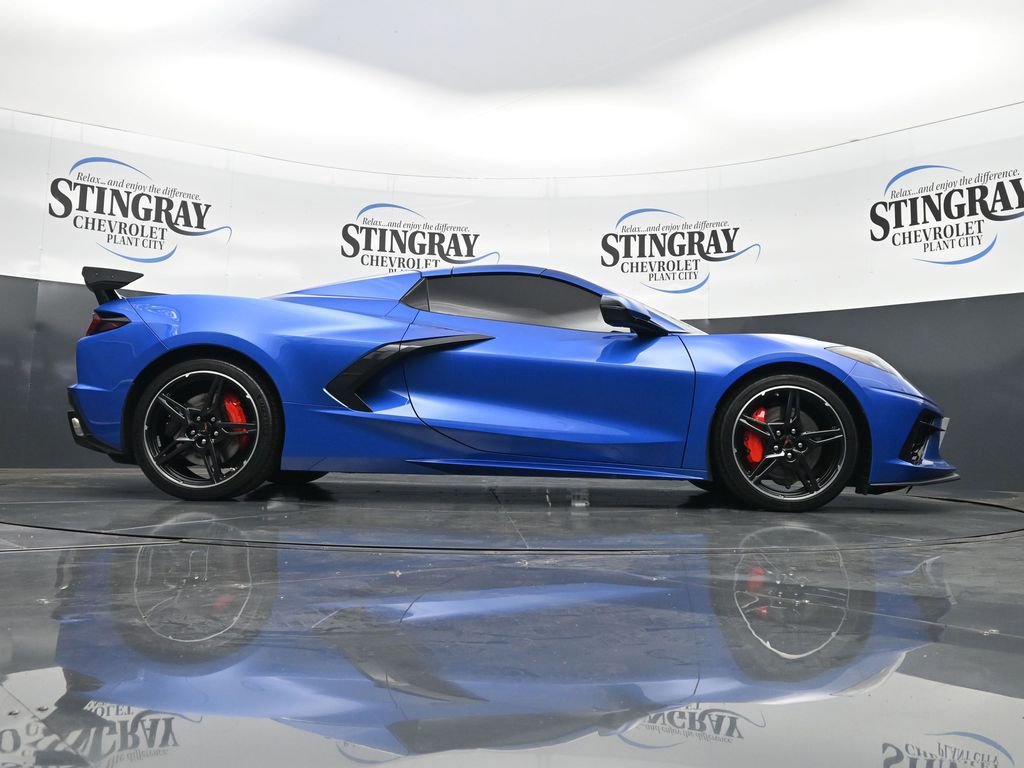 Used 2022 Chevrolet Corvette Stingray Convertible w/ Z51 Performance Package image 24