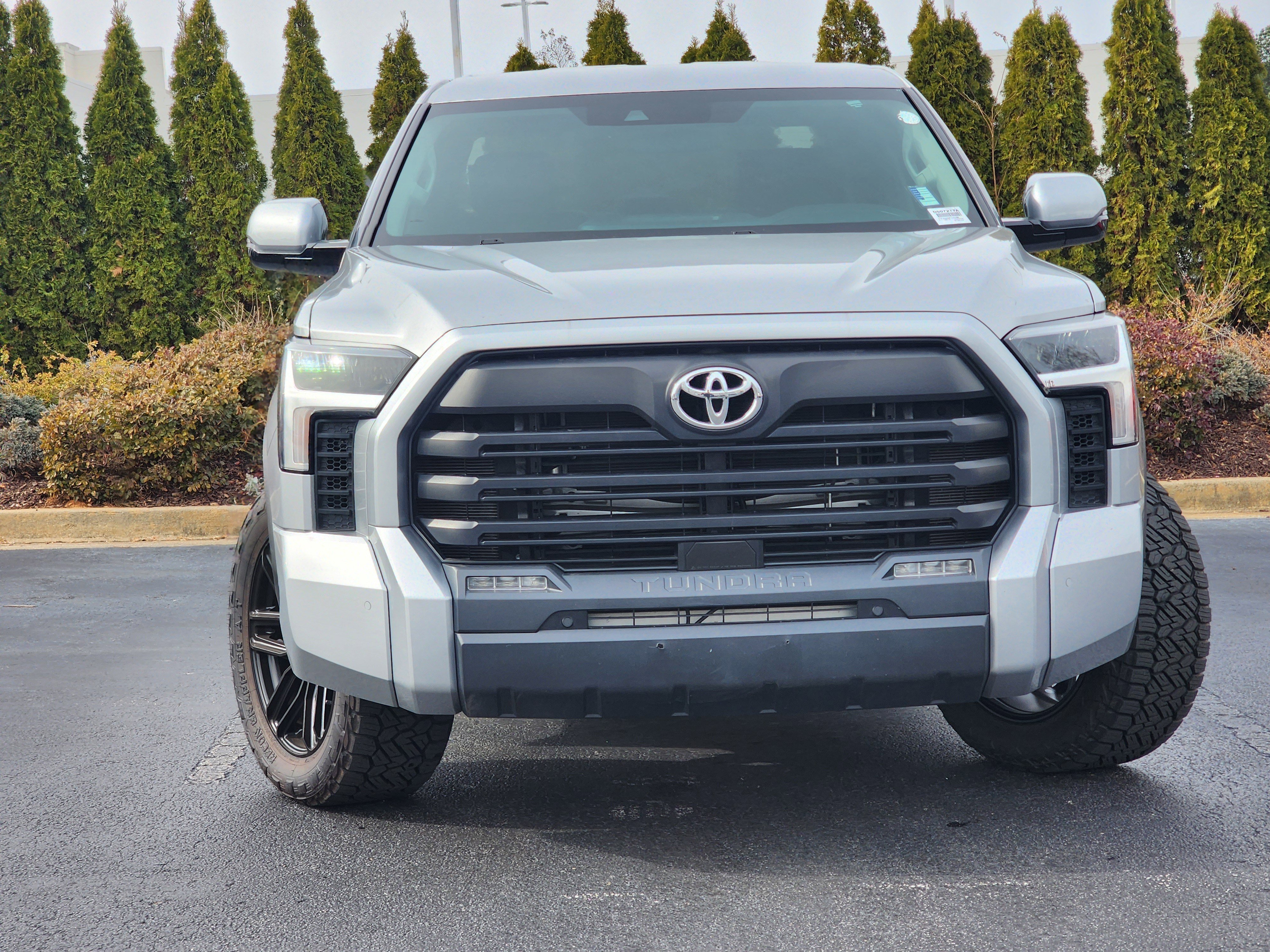 Used 2023 Toyota Tundra SR5 w/ SR5 Convenience Package RWD image 5