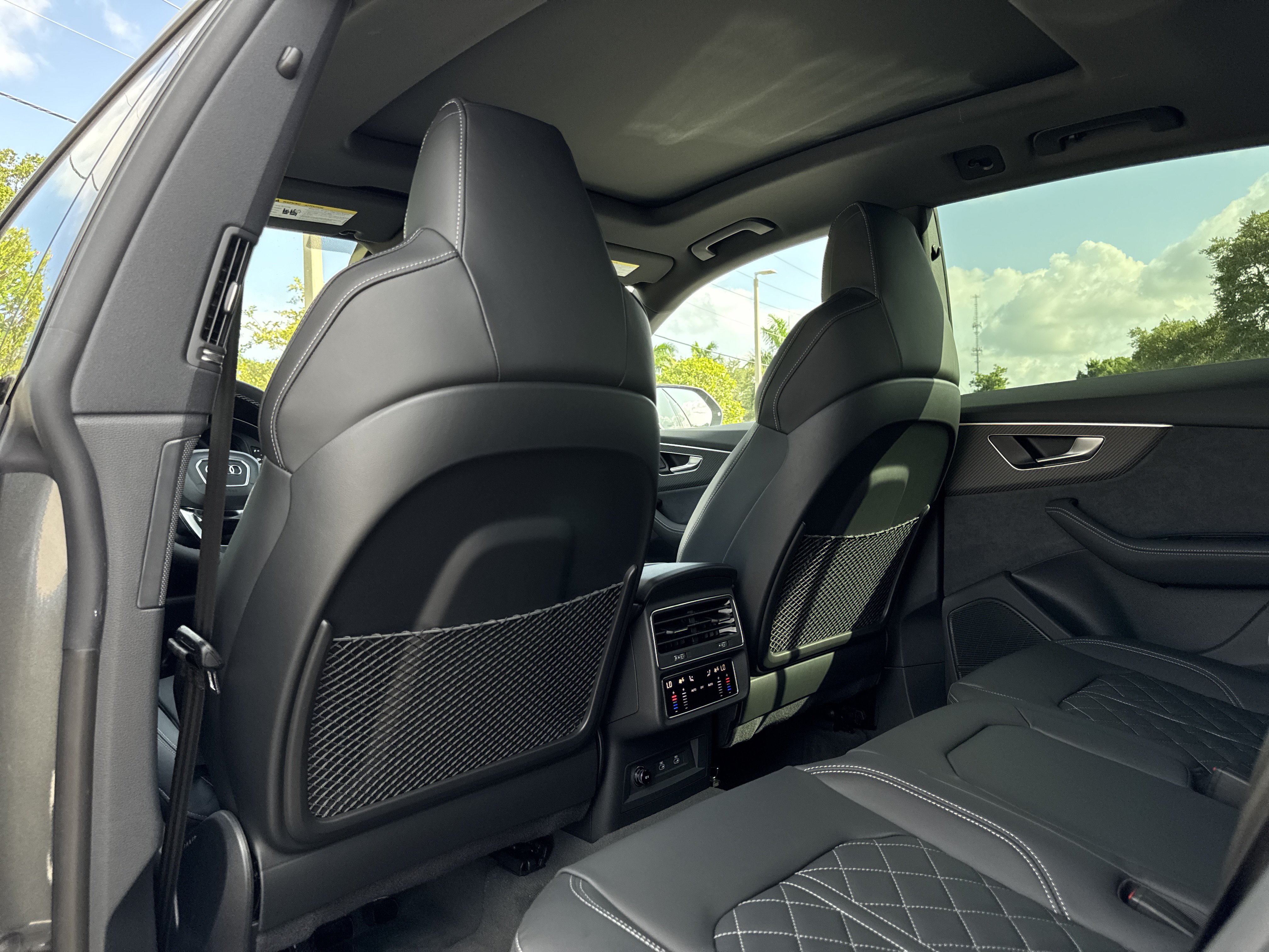 New 2026 Audi SQ8 Premium Plus AWD/4WD image 16