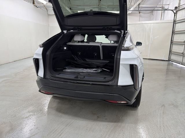 New 2026 Cadillac Lyriq Premium Sport w/ LPO, ONYX Package image 27