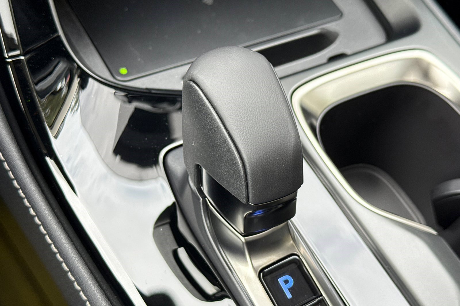 New 2026 Lexus NX 350h AWD w/ Premium Package image 15