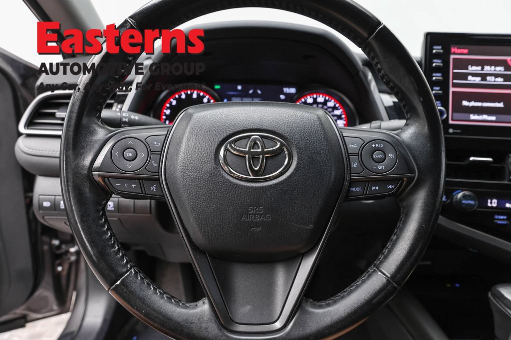 Used 2023 Toyota Camry XSE FWD image 12