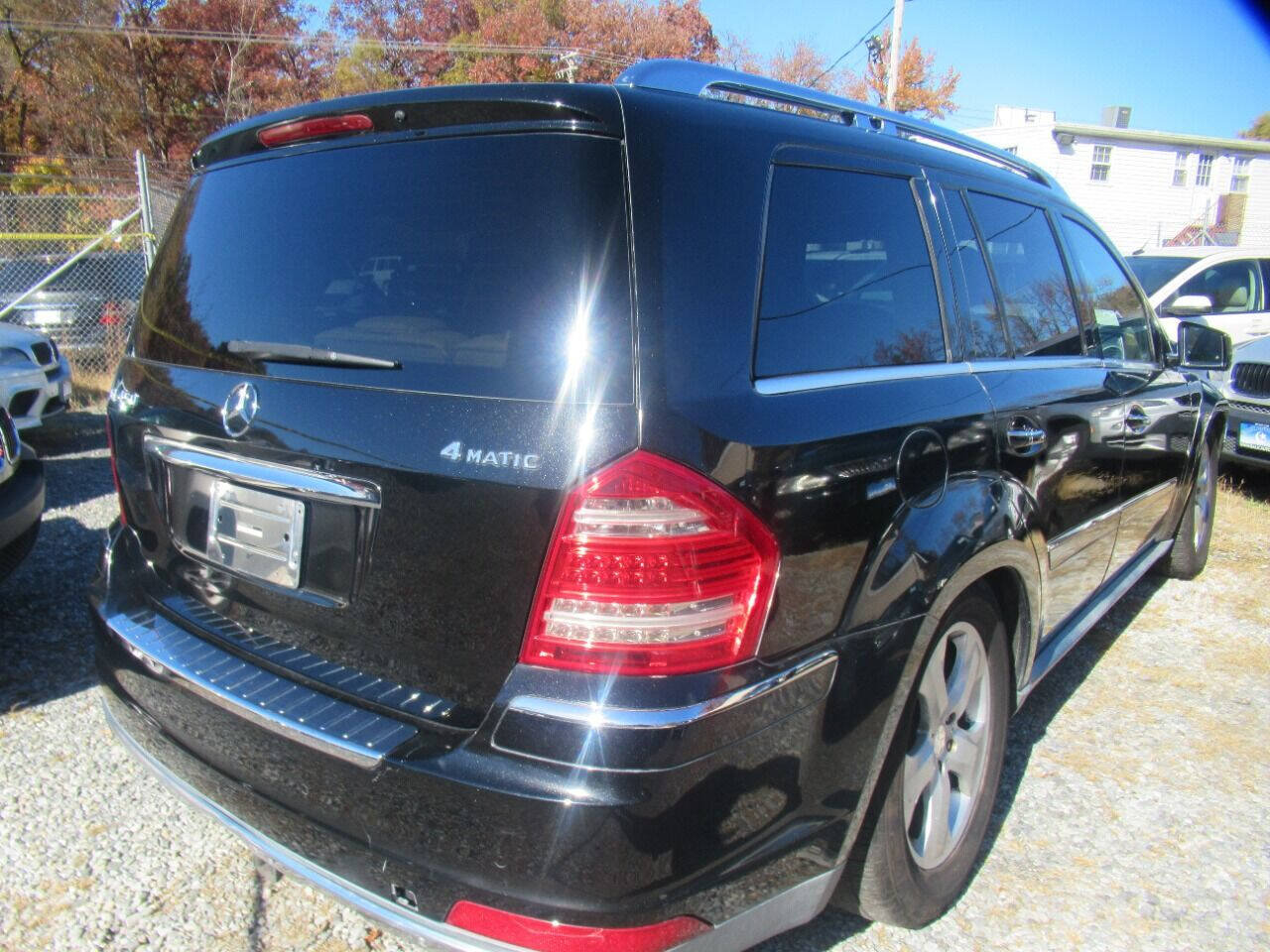 Used 2011 Mercedes-Benz GL 450 4MATIC image 6