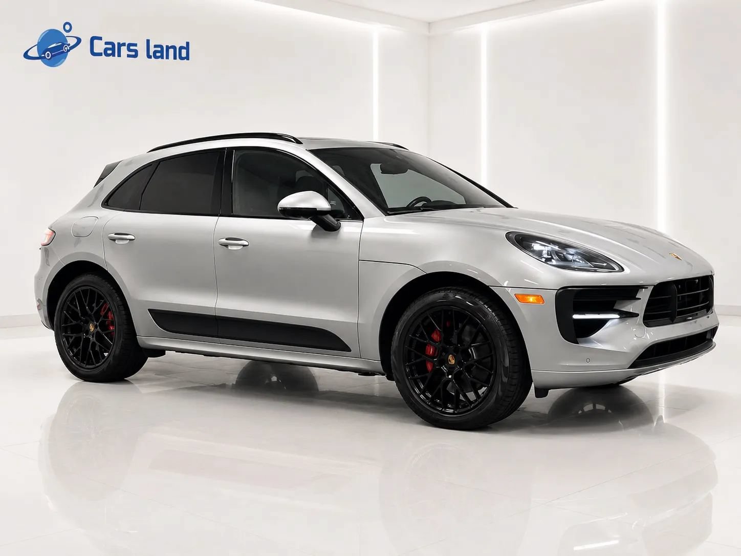 Used 2021 Porsche Macan GTS AWD/4WD image 2