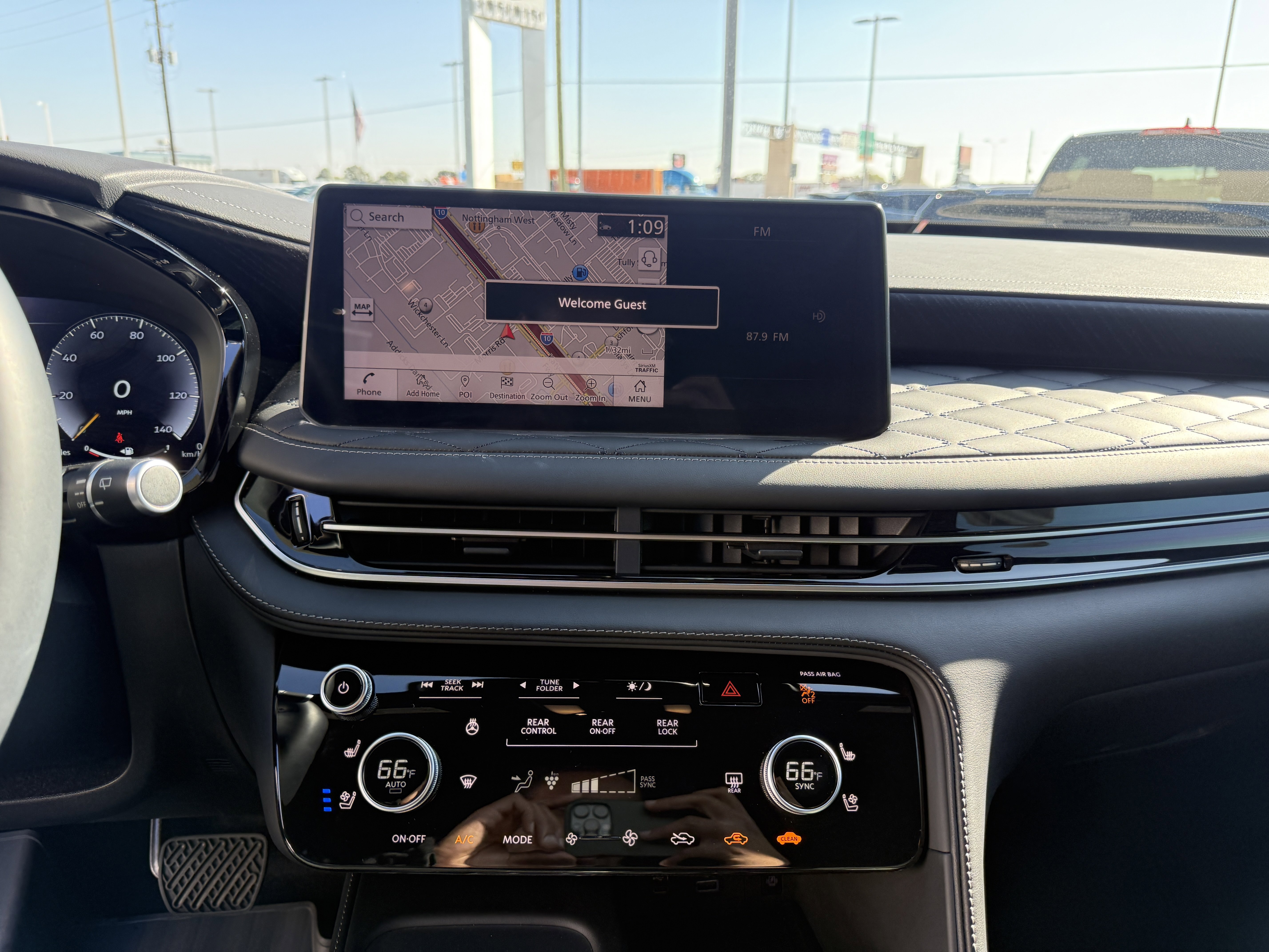 Certified 2025 INFINITI QX60 Autograph w/ Cargo Package image 23