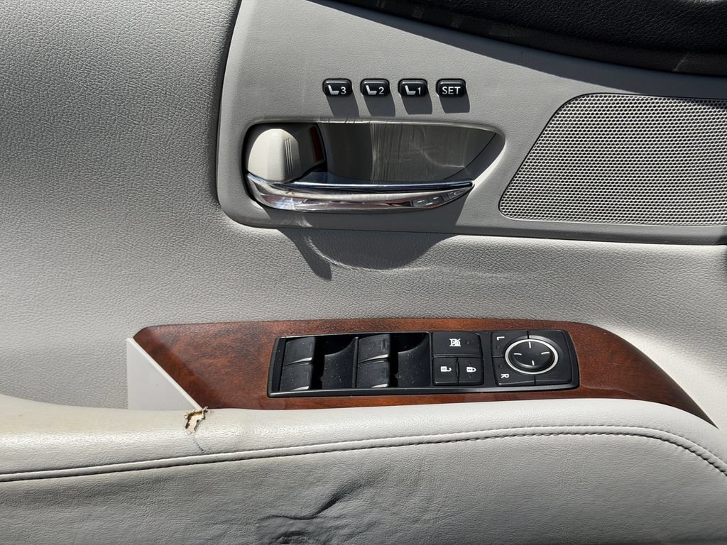 Used 2010 Lexus RX 350 2WD w/ Premium Pkg image 23