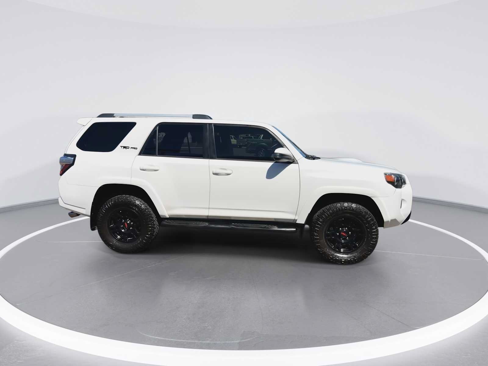 Certified 2016 Toyota 4Runner TRD Pro AWD/4WD image 9
