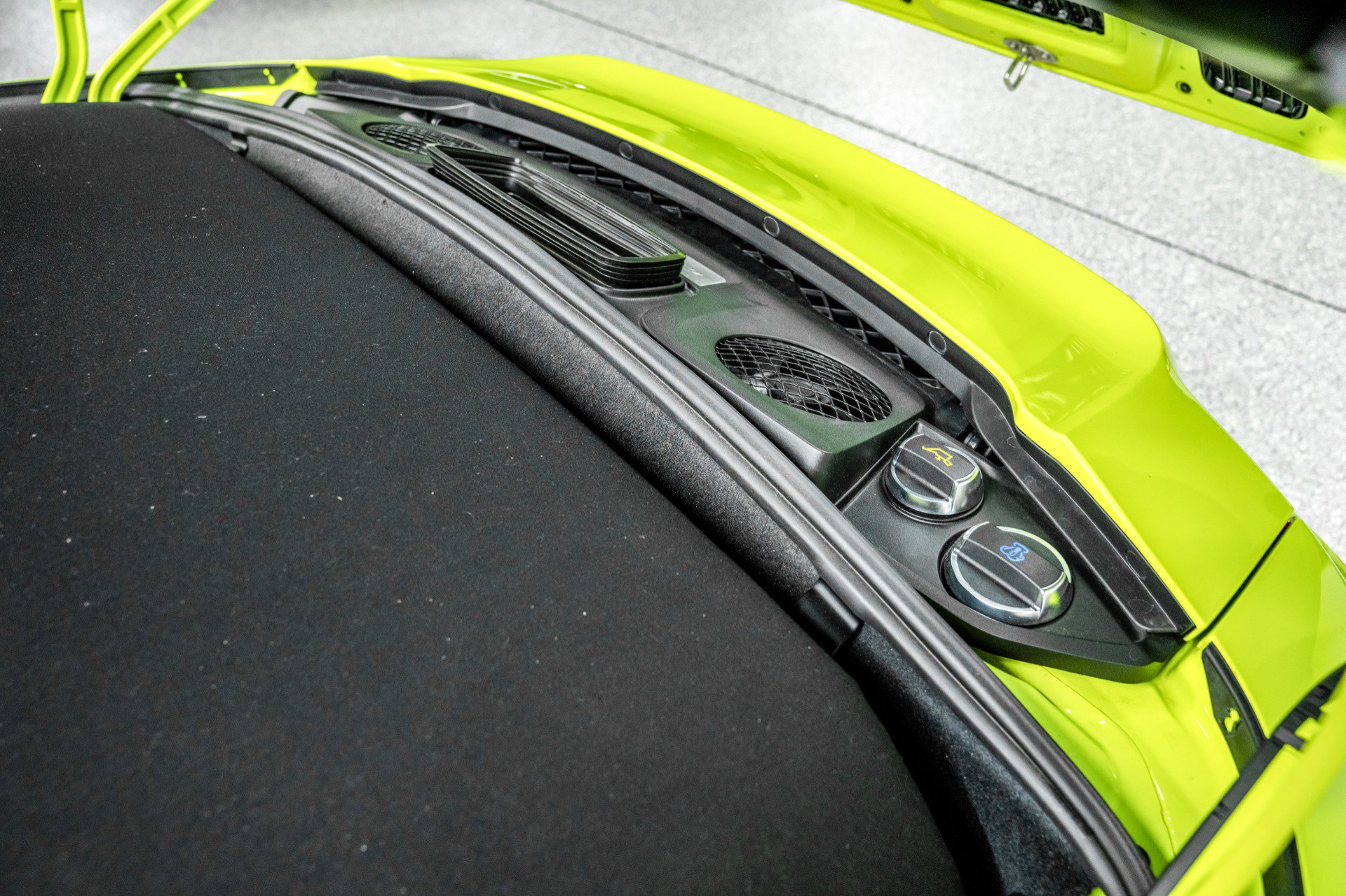 Used 2018 Porsche 911 Targa 4 GTS image 37