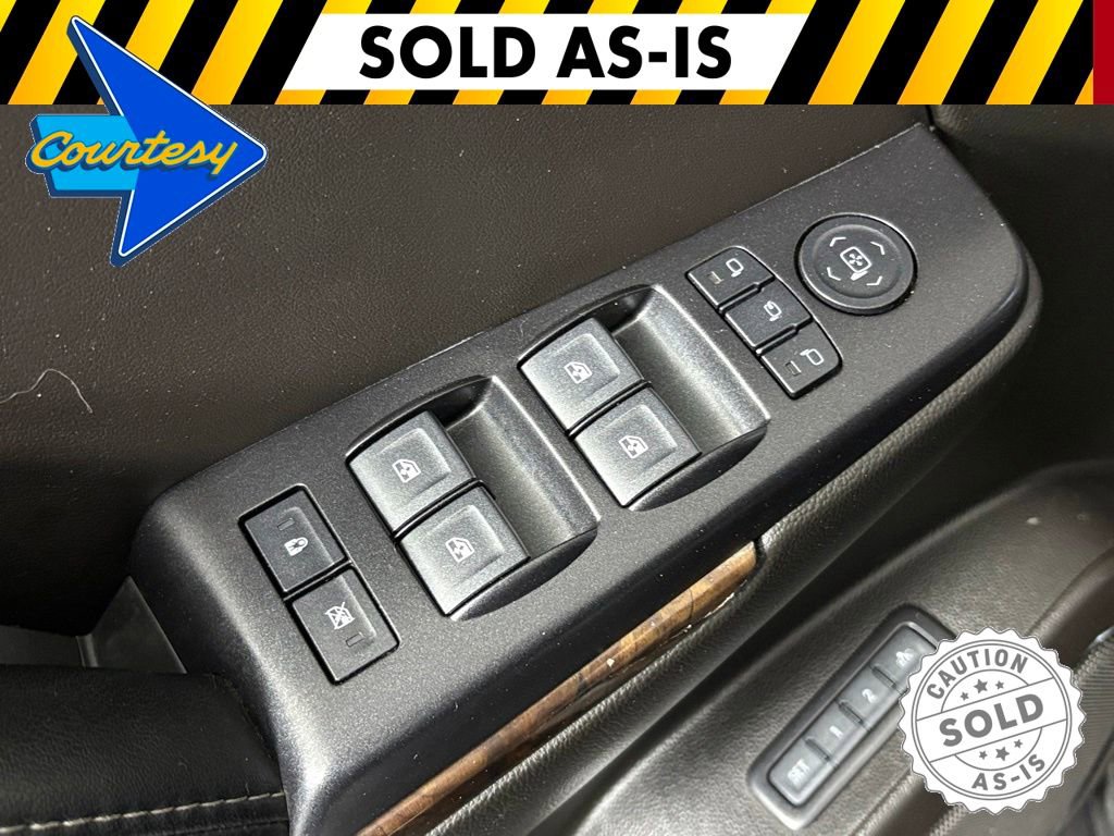 Used 2017 Chevrolet Suburban LT w/ Luxury Package RWD image 16