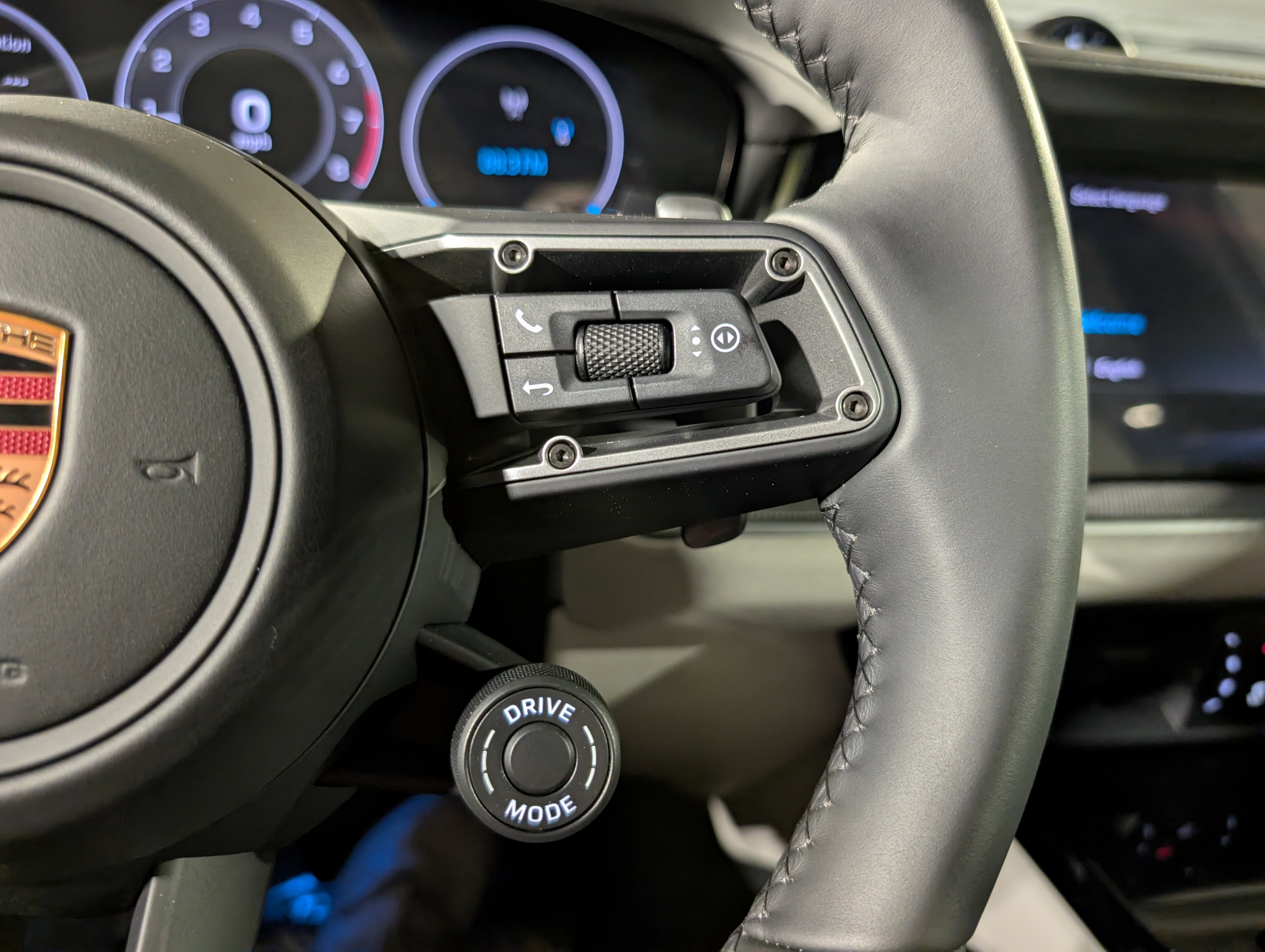 New 2026 Porsche Cayenne Coupe image 29