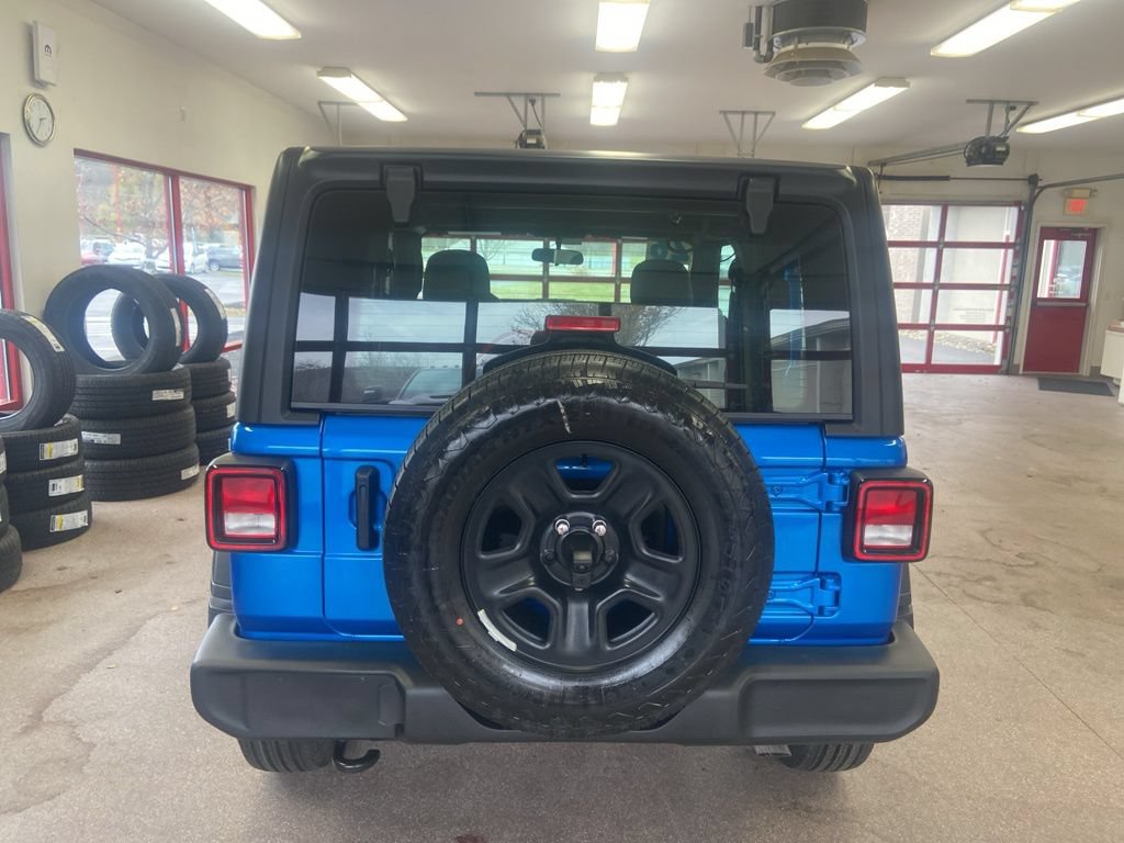New 2026 Jeep Wrangler Sport AWD/4WD image 11