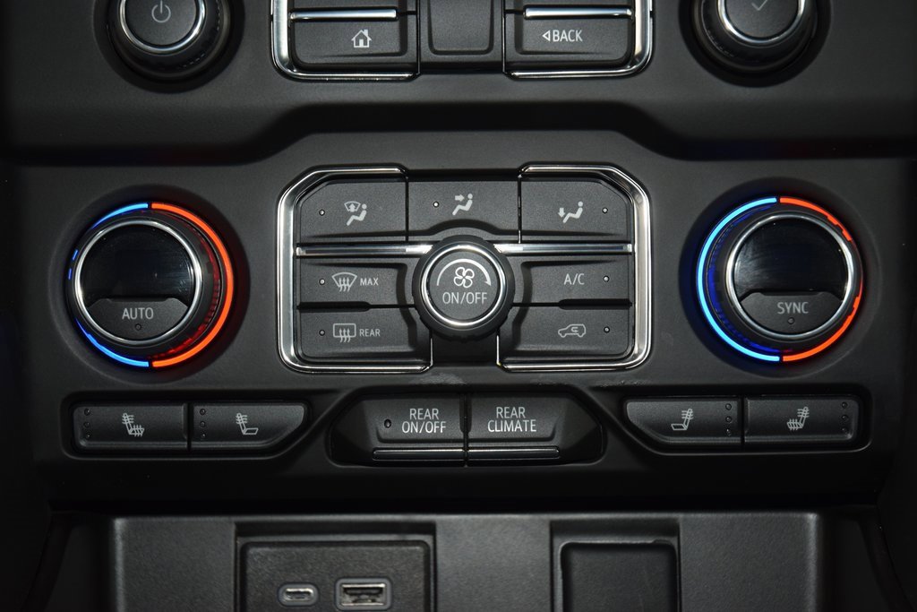 Used 2023 Chevrolet Tahoe Z71 w/ Z71 Off-Road Package image 34