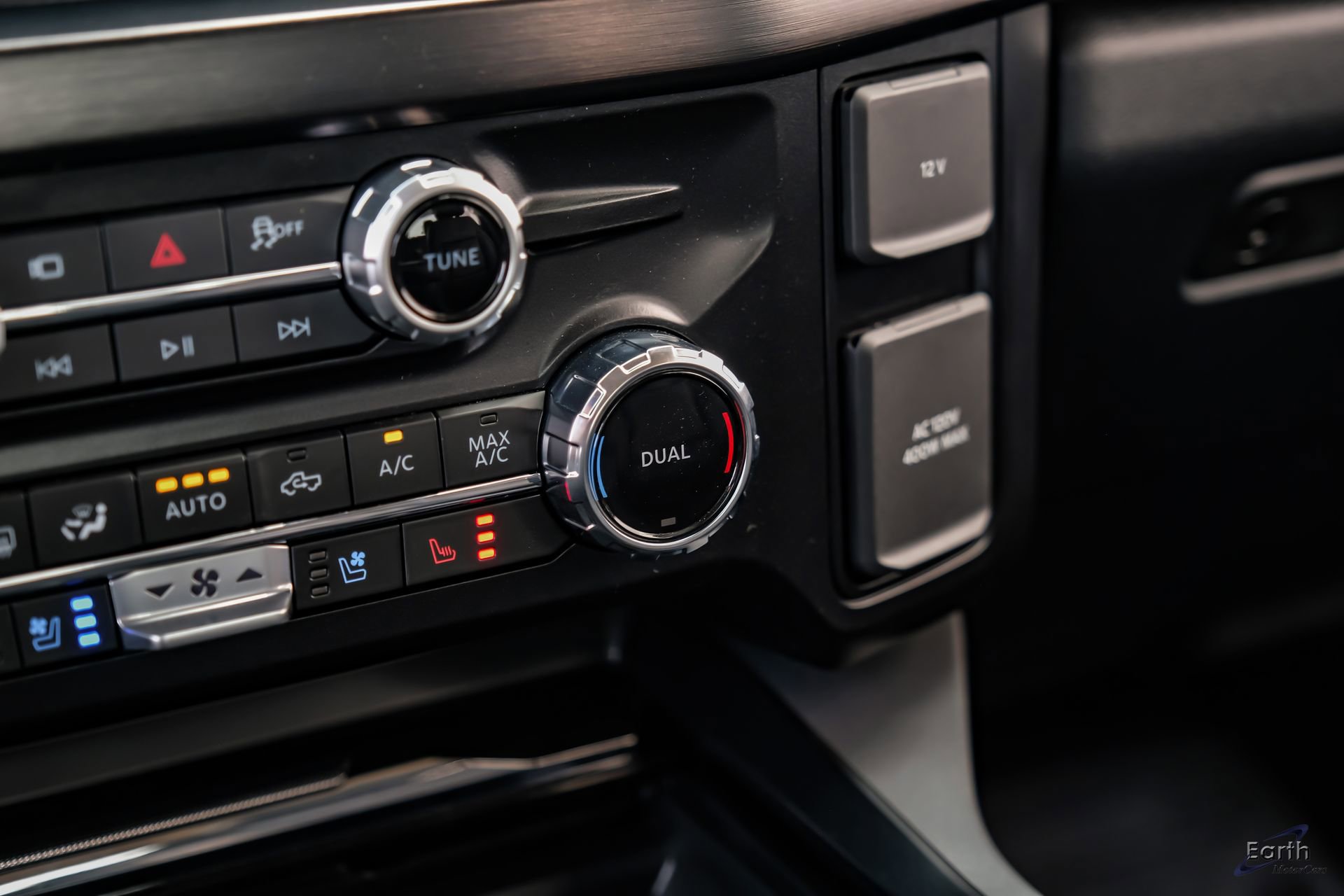 Used 2026 Ford F450 Lariat w/ FX4 Off-Road Package image 71