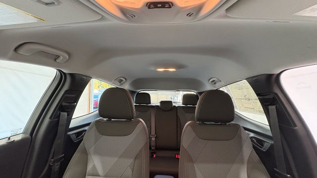 New 2027 Chevrolet Bolt LT w/ Comfort Package FWD image 27