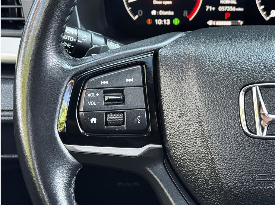 Used 2025 Honda Odyssey EX-L image 22