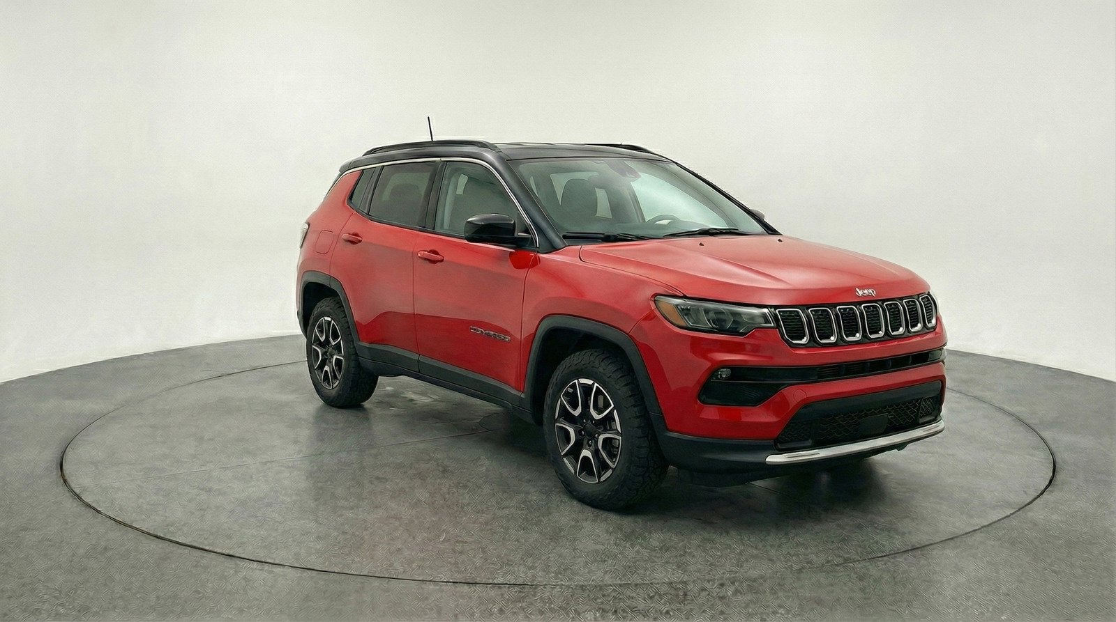 Used 2025 Jeep Compass Trailhawk