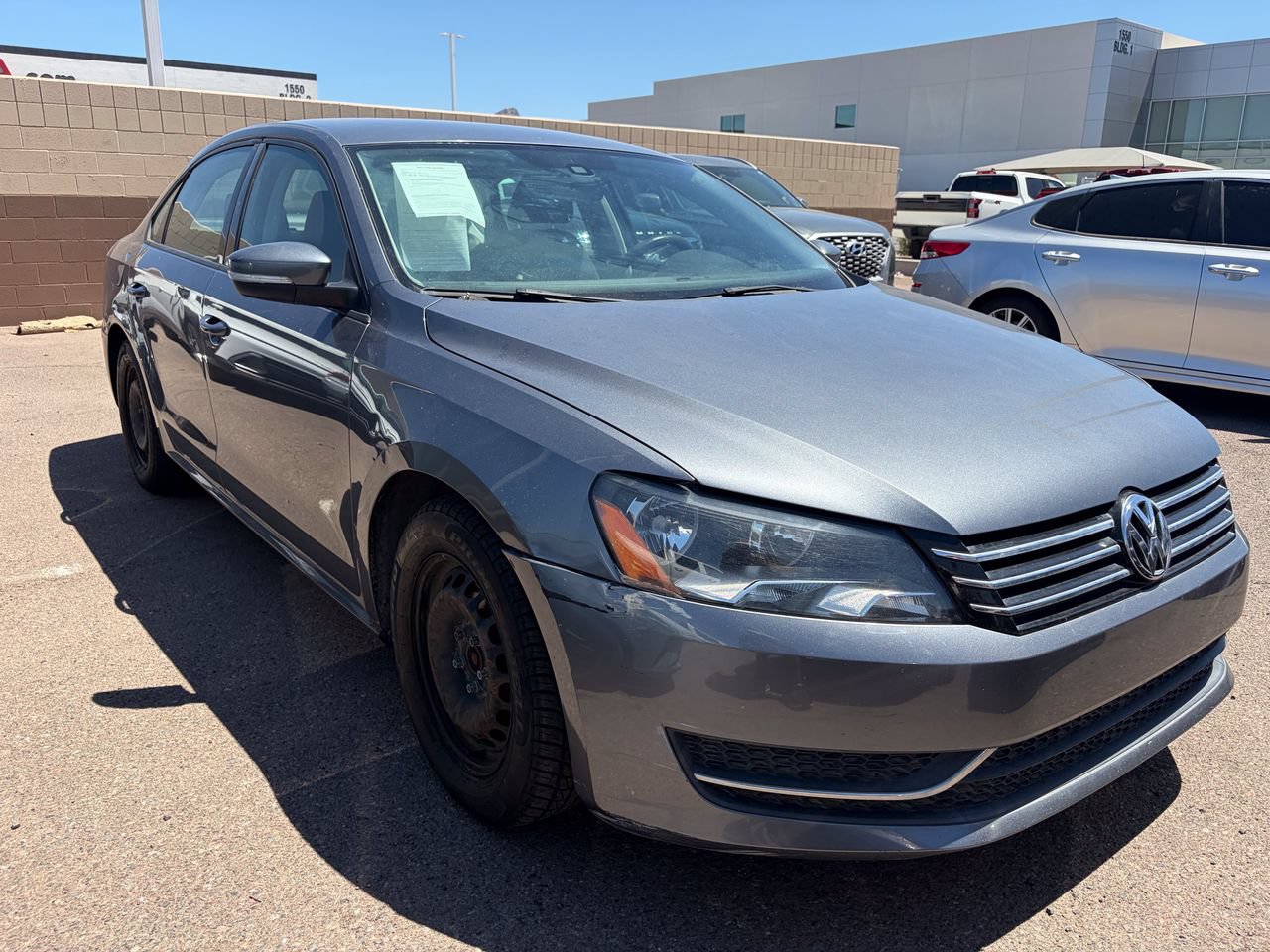 Used 2014 Volkswagen Passat 1.8T FWD image 2