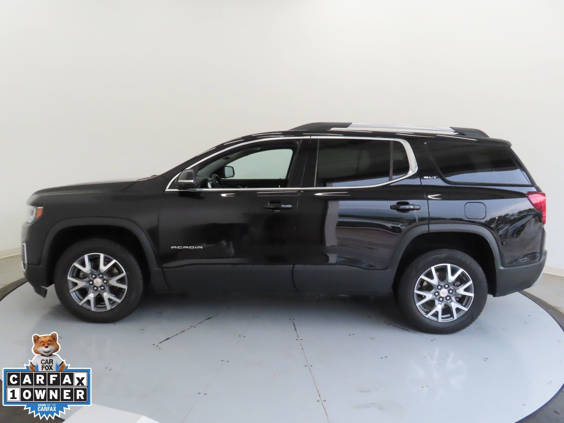 Used 2023 GMC Acadia SLT image 7
