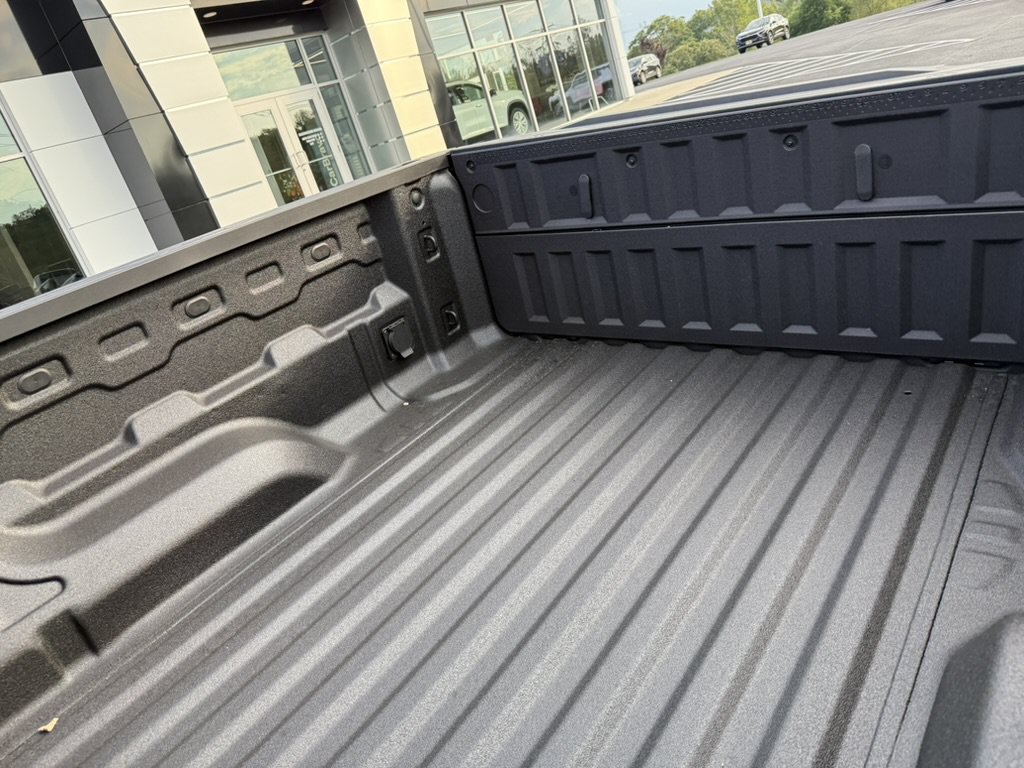 New 2026 GMC Canyon Denali AWD/4WD image 11