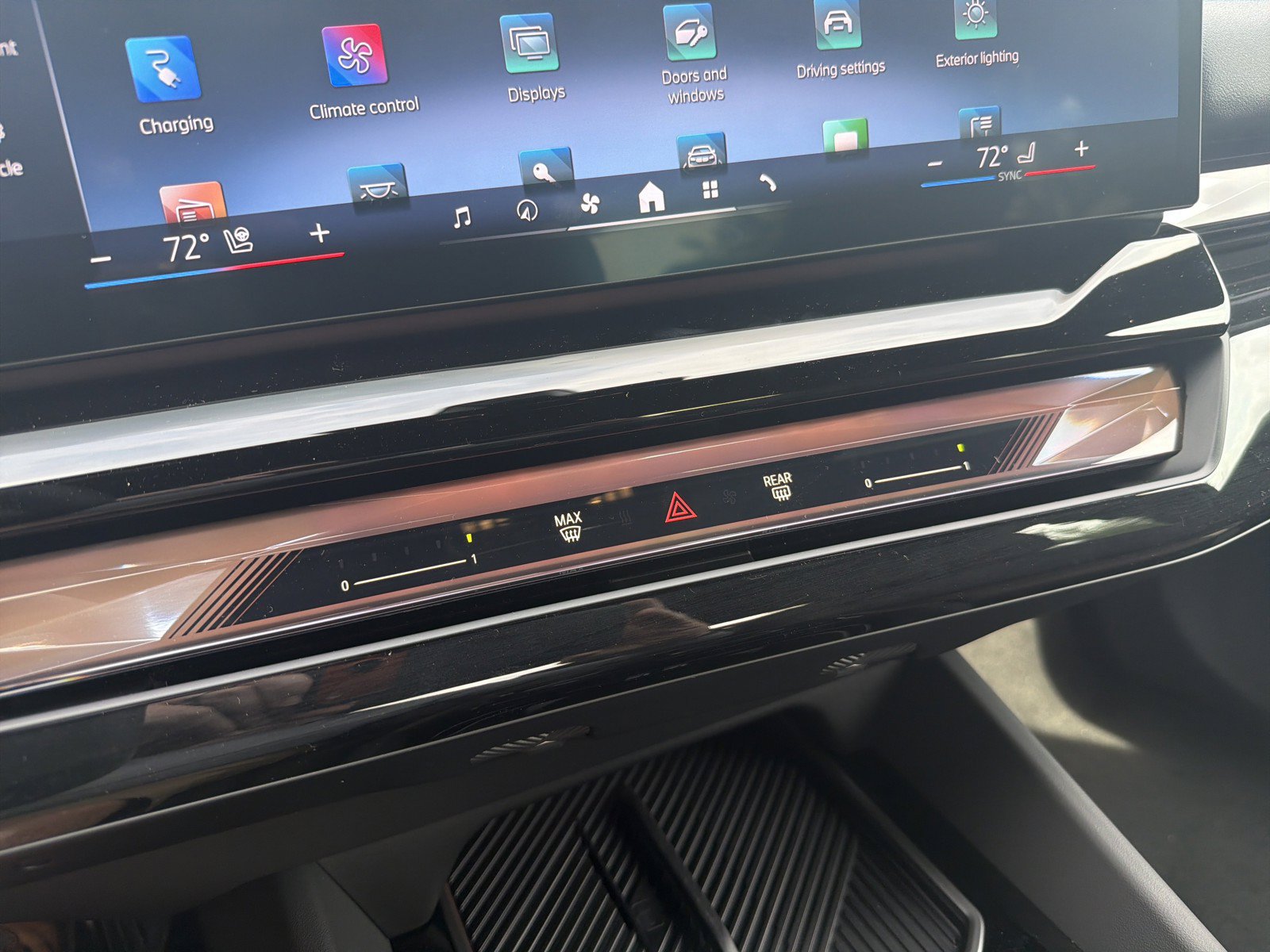 New 2027 BMW i5 eDrive40 w/ Premium Package RWD image 34
