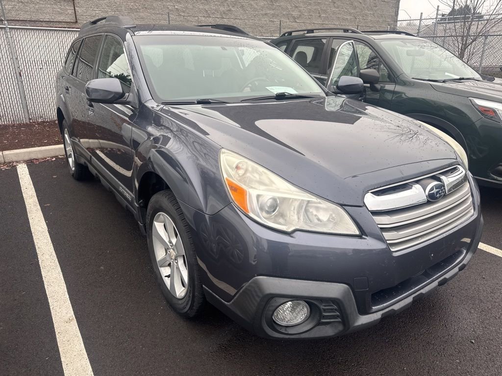 Used 2014 Subaru Outback 2.5i Premium image 4