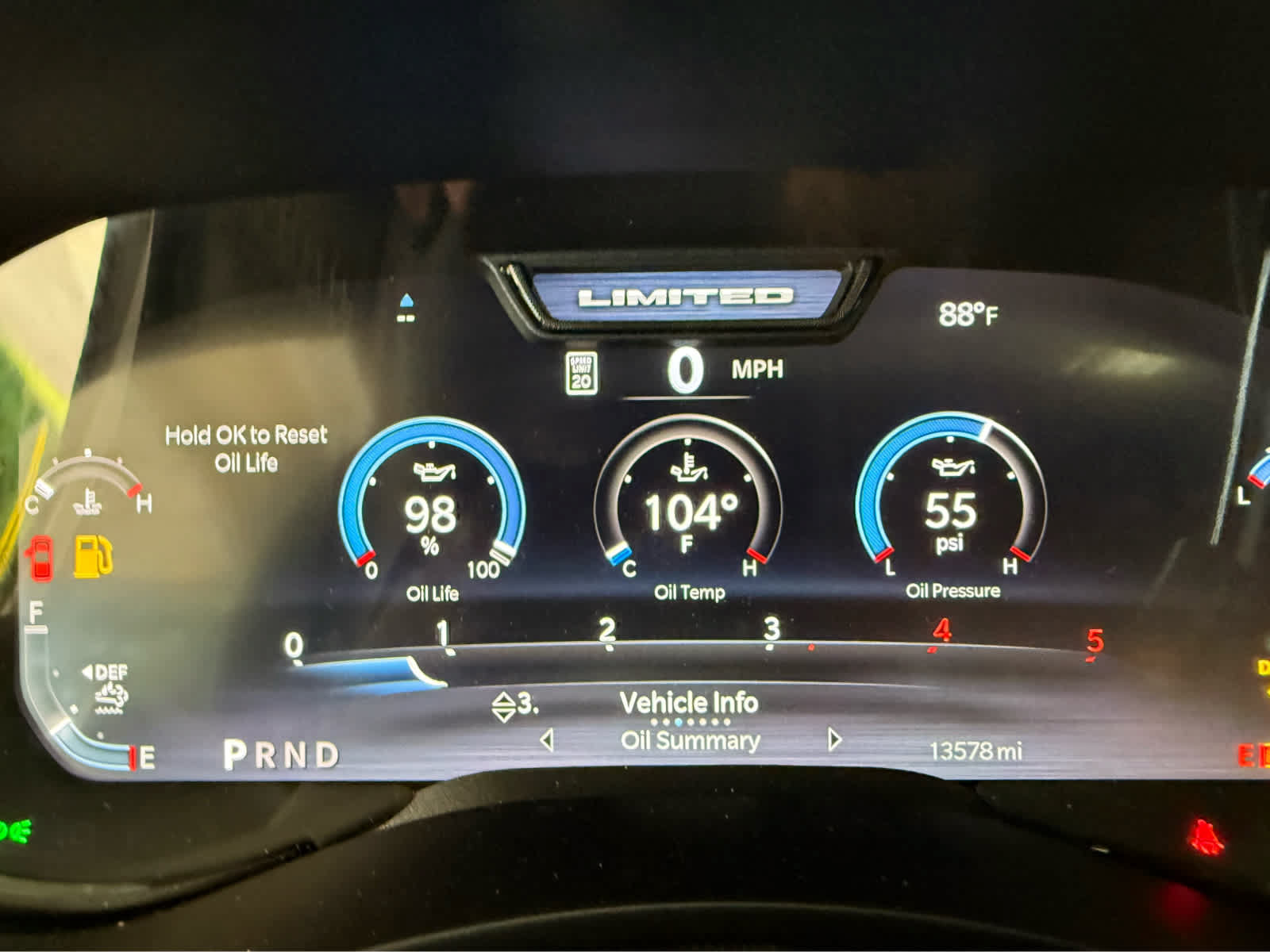 Used 2025 RAM 3500 Limited AWD/4WD image 17