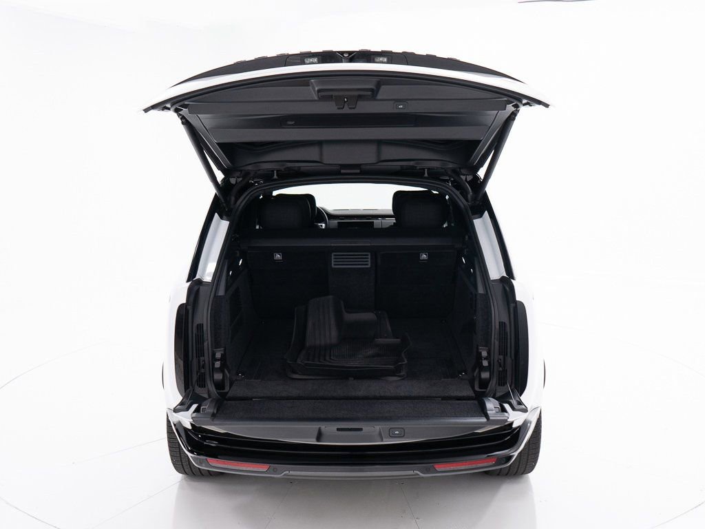 Used 2023 Land Rover Range Rover SV AWD/4WD image 52