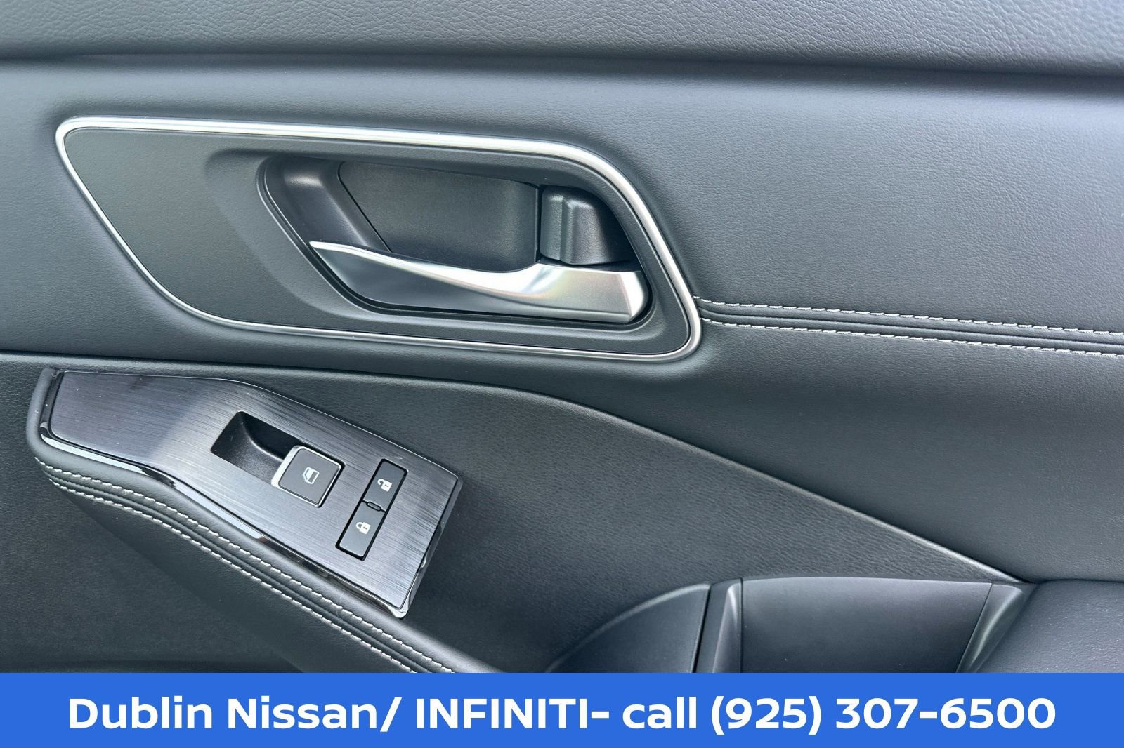 New 2026 Nissan Rogue Platinum w/ Tech Package AWD/4WD image 21