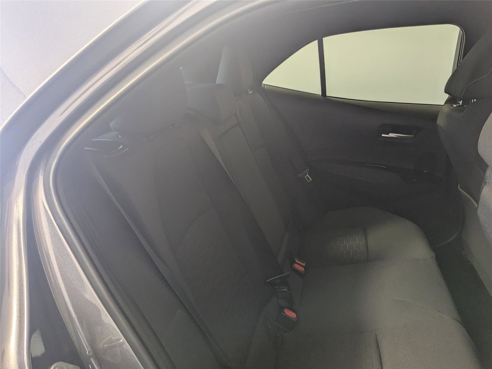 Certified 2025 Toyota Corolla SE image 21